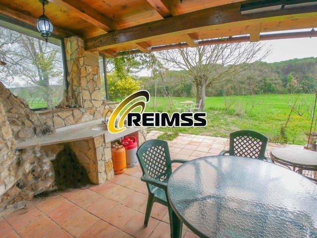 5 bedroom Villa for sale in Caldes de Malavella - € 750,000 (Ref: 5236323)