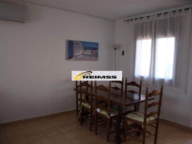 4 bedroom Villa for sale in Calonge i Sant Antoni with pool - € 380,000 (Ref: 5236329)