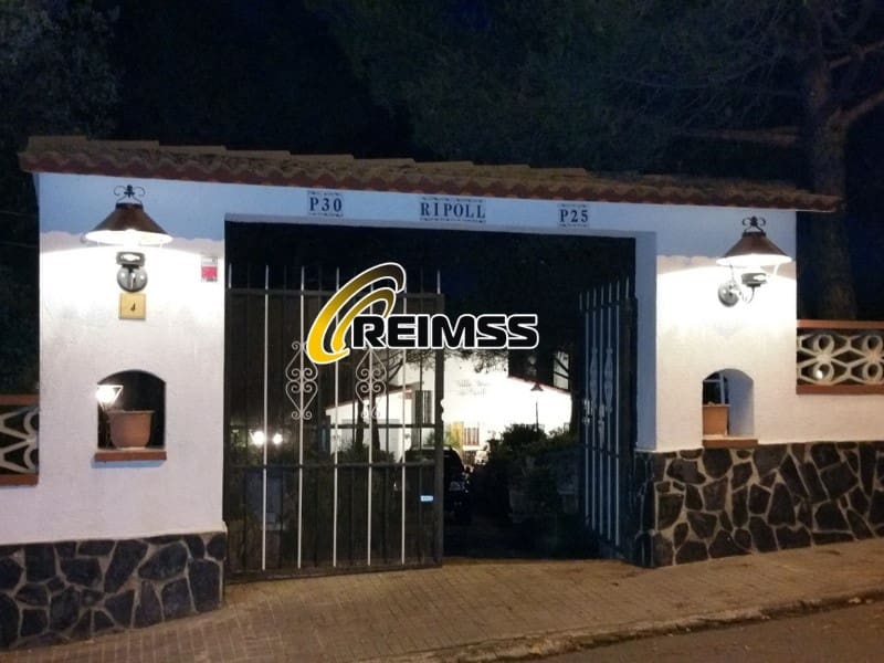 4 soveværelse Villa til salg i Macanet de la Selva med garage - € 290.000 (Ref: 5236355)