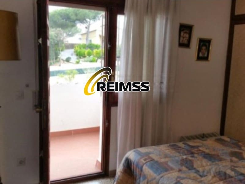 4 soveværelse Villa til salg i Macanet de la Selva med garage - € 290.000 (Ref: 5236355)