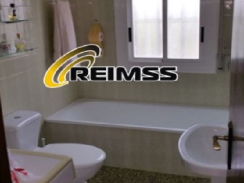 4 soveværelse Villa til salg i Macanet de la Selva med garage - € 290.000 (Ref: 5236355)