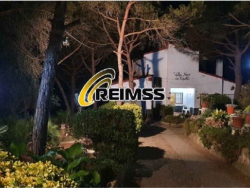 4 soveværelse Villa til salg i Macanet de la Selva med garage - € 290.000 (Ref: 5236355)