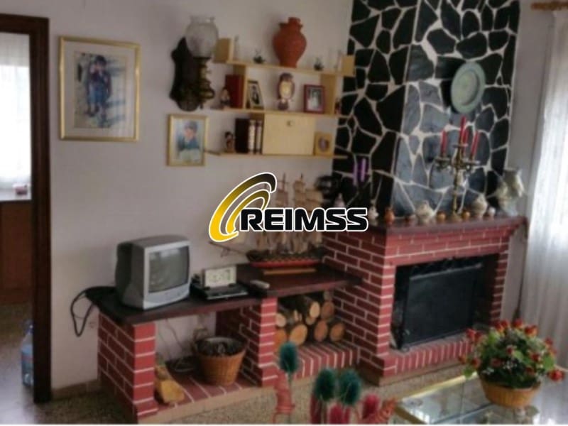 4 soveværelse Villa til salg i Macanet de la Selva med garage - € 290.000 (Ref: 5236355)