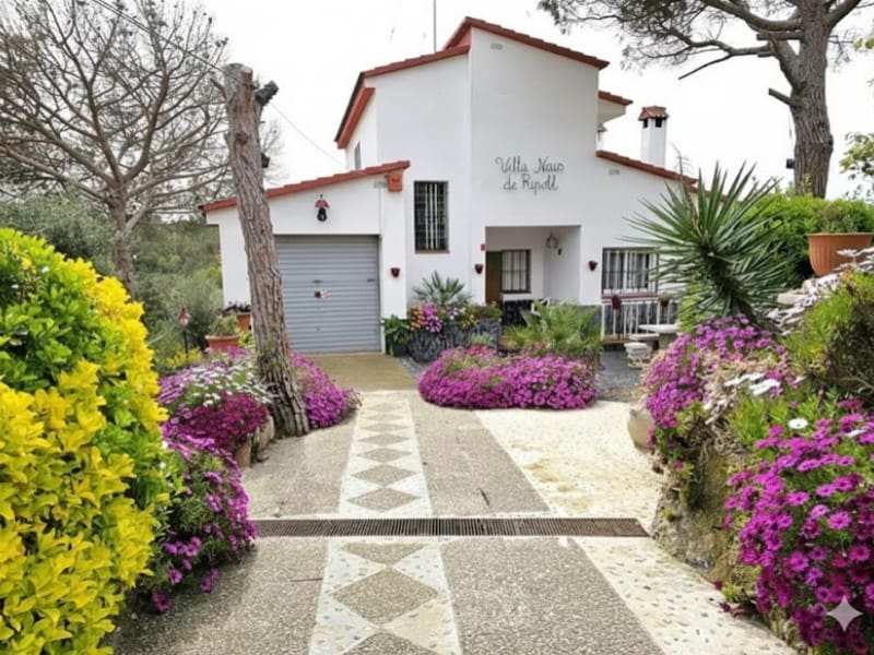 4 soveværelse Villa til salg i Macanet de la Selva med swimmingpool garage - € 290.000 (Ref: 5236355)