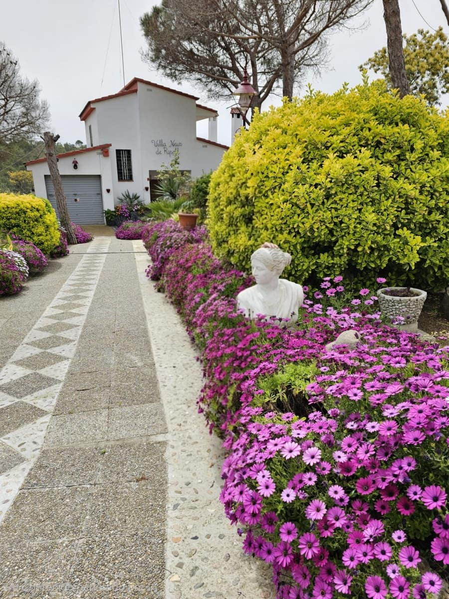 4 bedroom Villa for sale in Macanet de la Selva with pool garage - € 290,000 (Ref: 5236355)