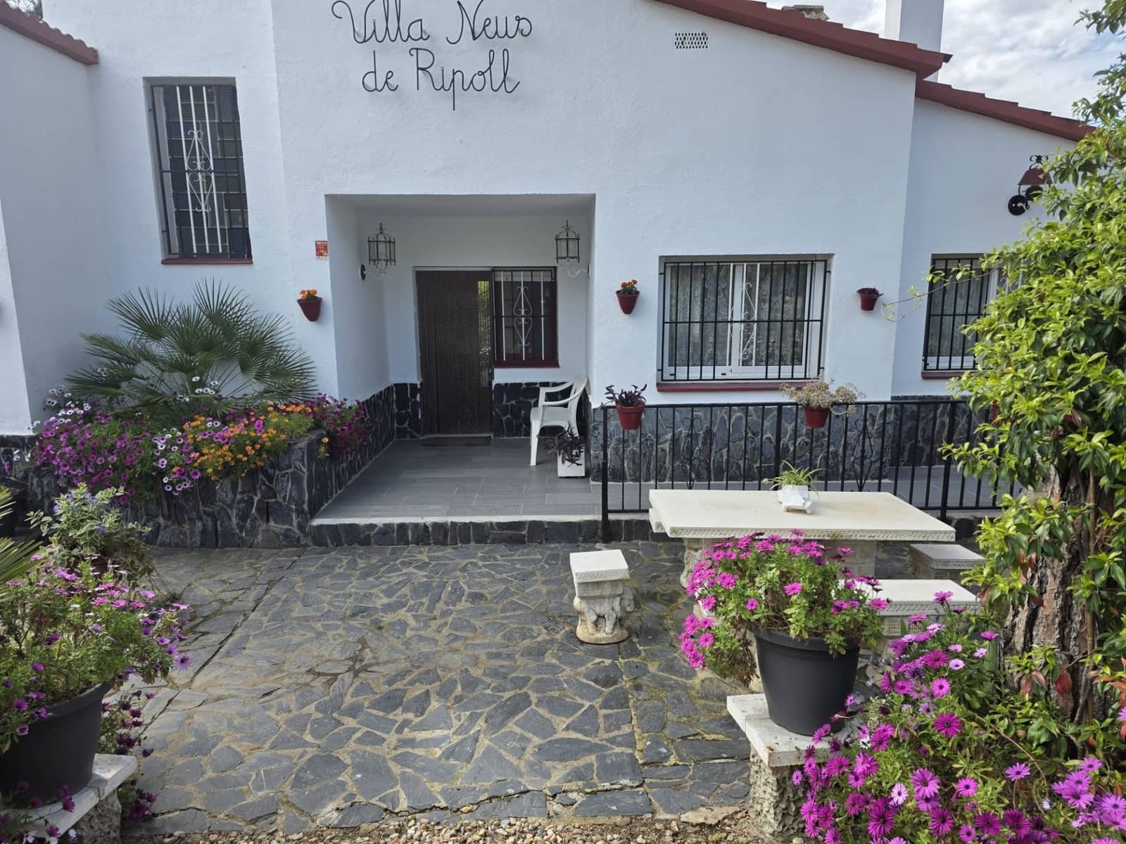 4 bedroom Villa for sale in Macanet de la Selva with pool garage - € 290,000 (Ref: 5236355)