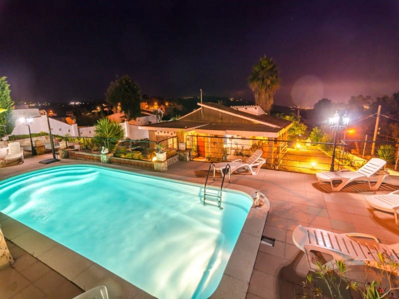 3 bedroom Villa for sale in Lloret de Mar with garage - € 390,000 (Ref: 5236416)