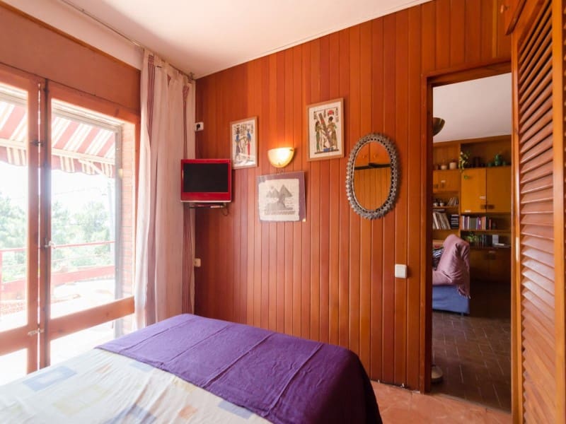 3 bedroom Villa for sale in Lloret de Mar with garage - € 390,000 (Ref: 5236416)