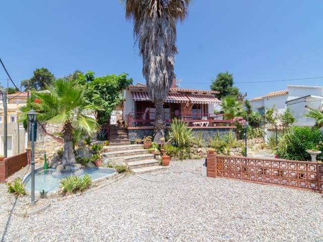 3 chambre Villa/Maison à vendre à Urbanitzacions del Nord, Lloret de Mar avec piscine garage - 390 000 € (Ref: 5236416)