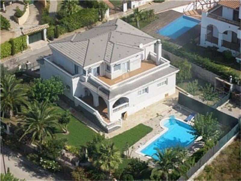 8 quarto Moradia para venda em Lloret de Mar com garagem - 840 000 € (Ref: 5236442)