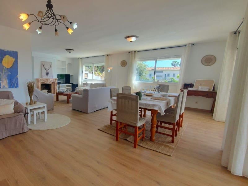 8 quarto Moradia para venda em Lloret de Mar com garagem - 840 000 € (Ref: 5236442)