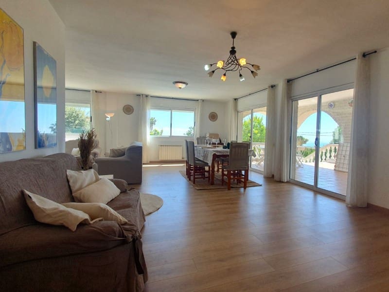 8 quarto Moradia para venda em Lloret de Mar com garagem - 840 000 € (Ref: 5236442)