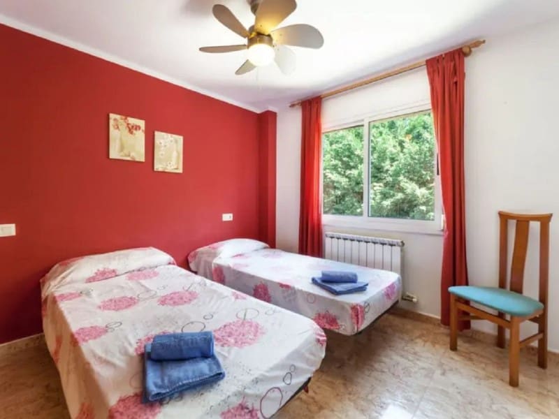 8 quarto Moradia para venda em Lloret de Mar com piscina garagem - 840 000 € (Ref: 5236442)