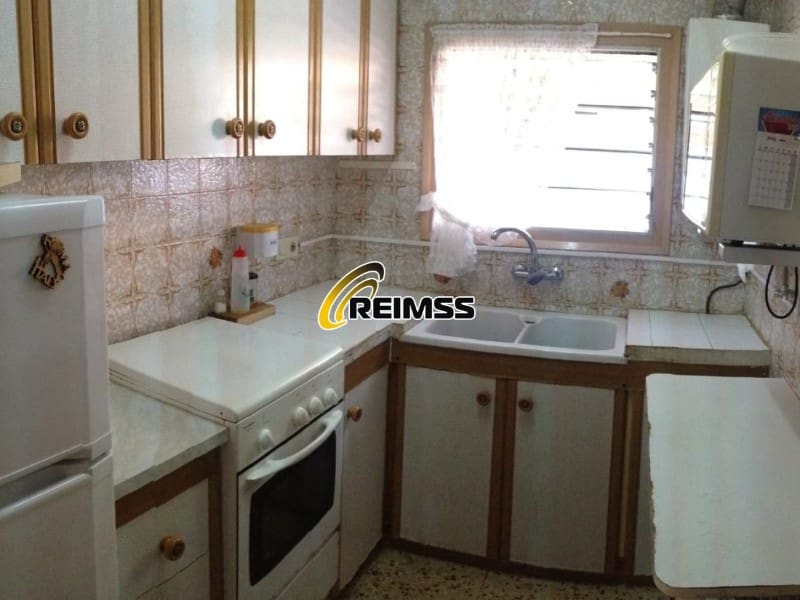 4 soveværelse Villa til salg i Lloret de Mar - € 234.000 (Ref: 5236470)