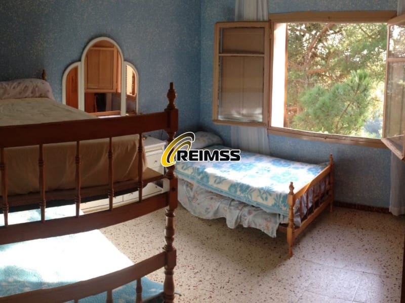 4 soveværelse Villa til salg i Lloret de Mar - € 234.000 (Ref: 5236470)