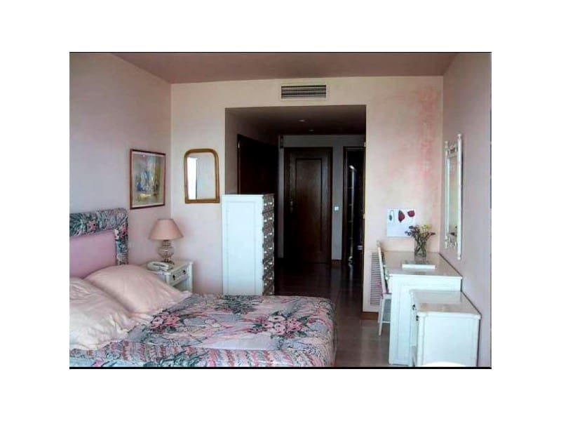 4 soveværelse Lejlighed til salg i Lloret de Mar med garage - € 850.000 (Ref: 5236481)