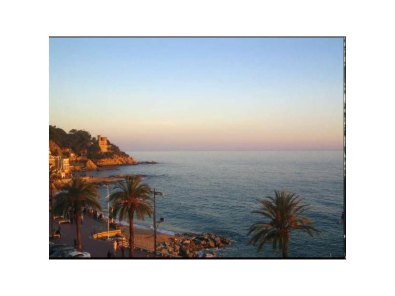 4 soveværelse Lejlighed til salg i Lloret de Mar med garage - € 850.000 (Ref: 5236481)