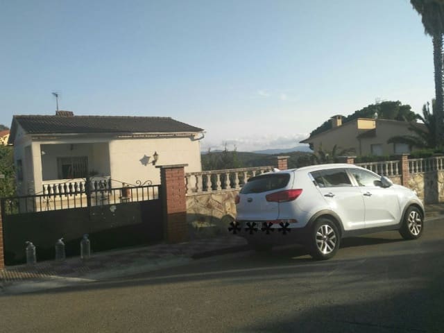 Chalet de 5 habitaciones en Maçanet de la Selva en venta con garaje - 259.000 € (Ref: 5236544)