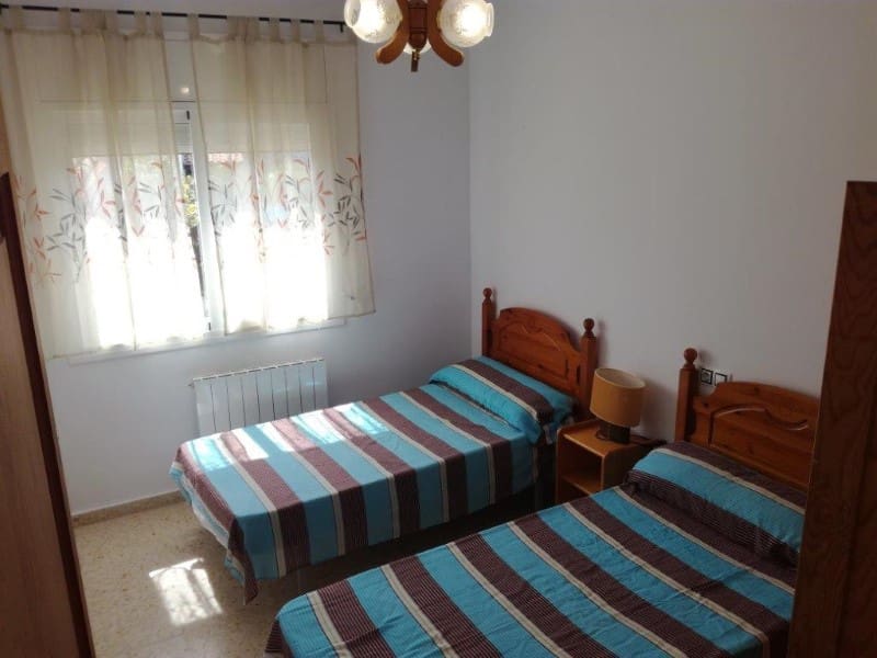 6 soveværelse Villa til salg i Macanet de la Selva med garage - € 445.000 (Ref: 5236559)