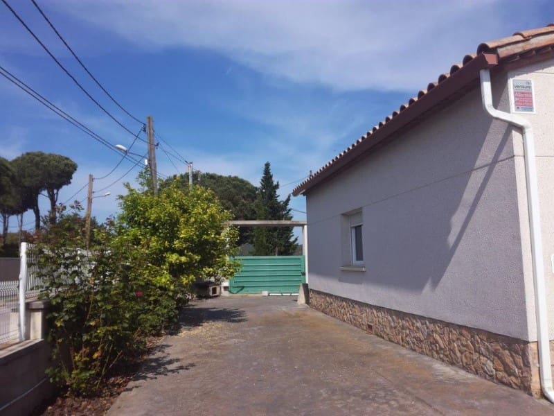 6 soveværelse Villa til salg i Macanet de la Selva med garage - € 445.000 (Ref: 5236559)