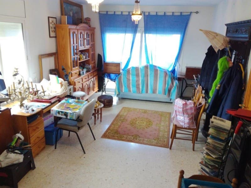 6 soveværelse Villa til salg i Macanet de la Selva med garage - € 445.000 (Ref: 5236559)