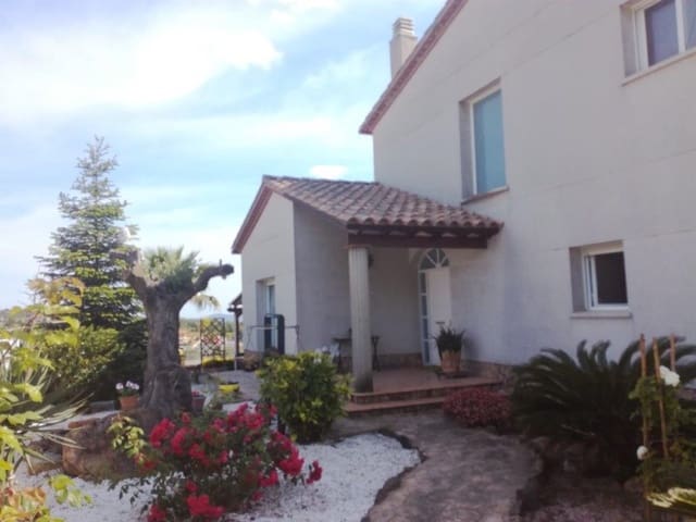 Chalet de 6 habitaciones en Maçanet de la Selva en venta con piscina garaje - 445.000 € (Ref: 5236559)