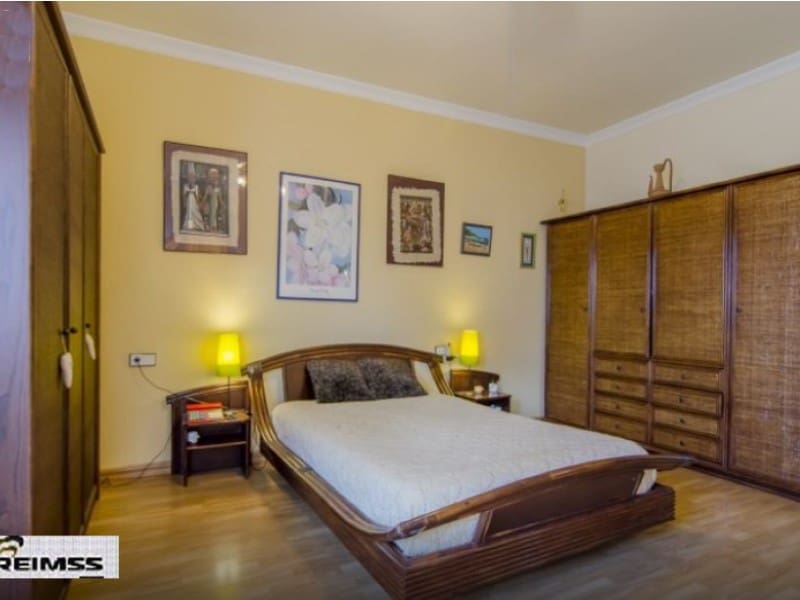 7 soverom Villa til salgs i Lloret de Mar med garasje - € 595 000 (Ref: 5236631)