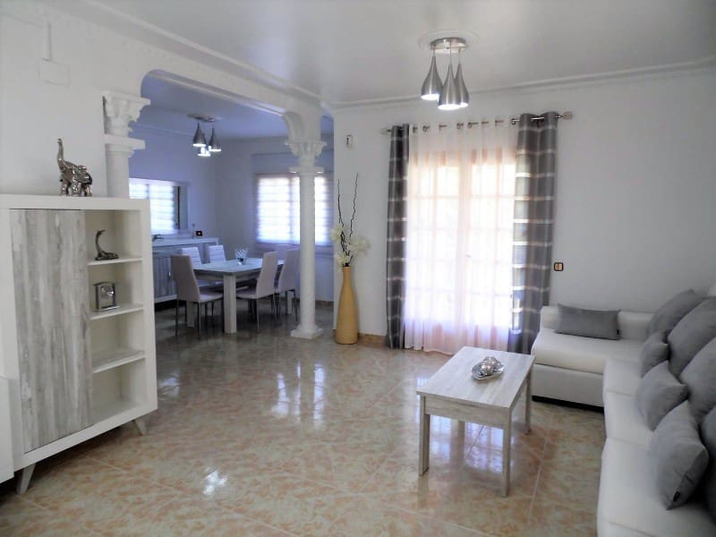 3 chambre Villa/Maison à vendre à Lloret de Mar avec garage - 611 500 € (Ref: 5236682)