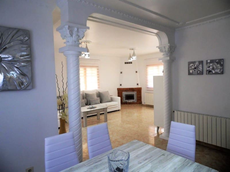 3 chambre Villa/Maison à vendre à Lloret de Mar avec garage - 611 500 € (Ref: 5236682)