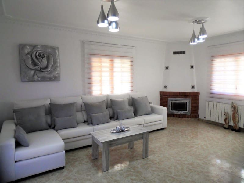 3 chambre Villa/Maison à vendre à Lloret de Mar avec garage - 611 500 € (Ref: 5236682)