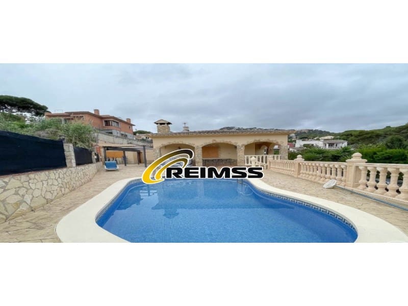 3 chambre Villa/Maison à vendre à Lloret de Mar avec garage - 611 500 € (Ref: 5236682)