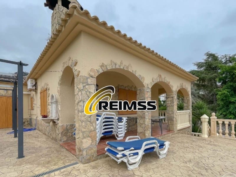 3 chambre Villa/Maison à vendre à Lloret de Mar avec garage - 611 500 € (Ref: 5236682)