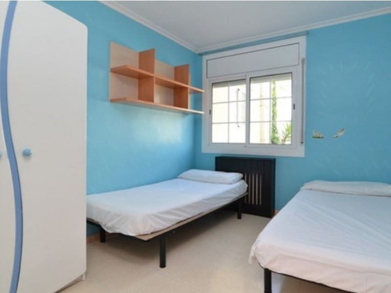 6 soveværelse Villa til salg i Lloret de Mar med swimmingpool garage - € 749.000 (Ref: 5236686)