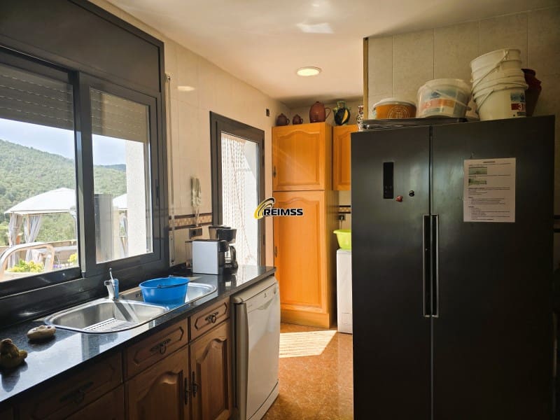 4 chambre Villa/Maison à vendre à Lloret de Mar avec garage - 367 000 € (Ref: 5338210)