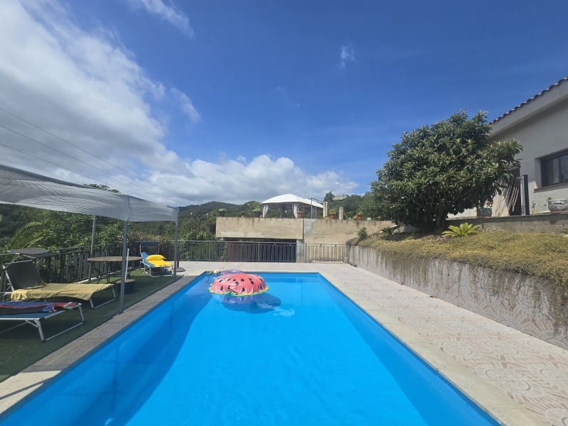 4 chambre Villa/Maison à vendre à Lloret de Mar avec garage - 367 000 € (Ref: 5338210)