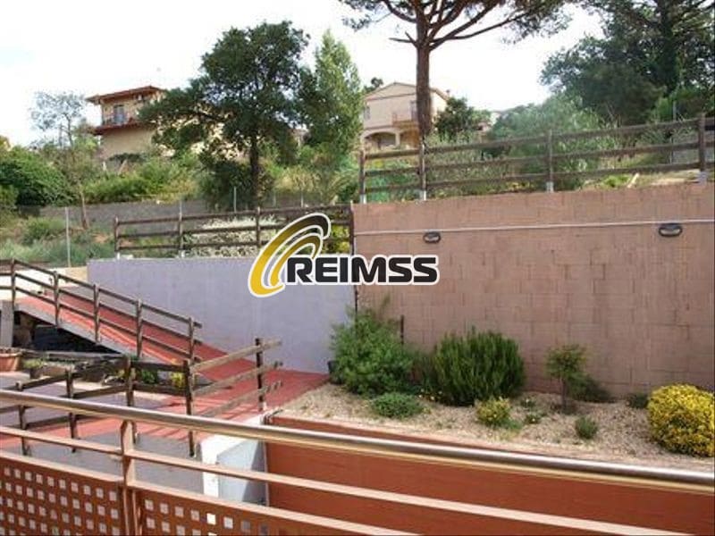 4 slaapkamer Villa te koop in Macanet de la Selva met zwembad garage - € 473.000 (Ref: 5667547)