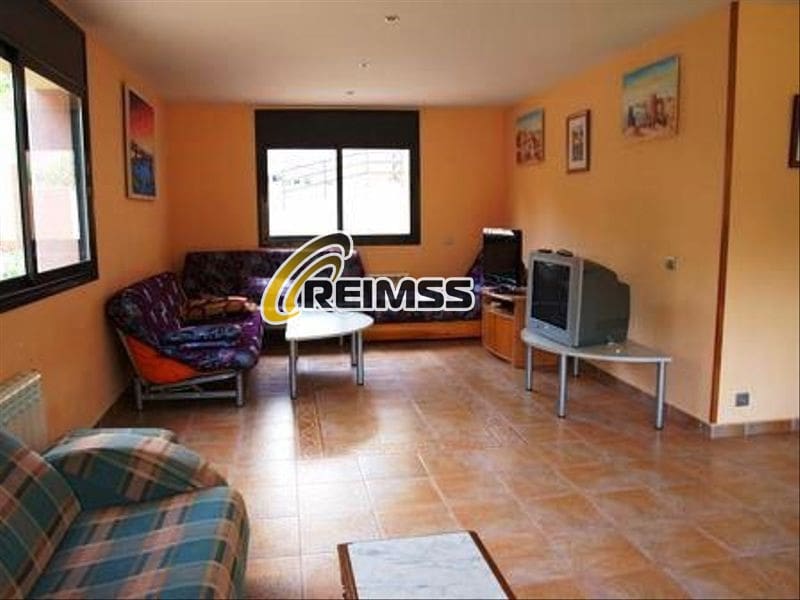 4 slaapkamer Villa te koop in Macanet de la Selva met zwembad garage - € 473.000 (Ref: 5667547)