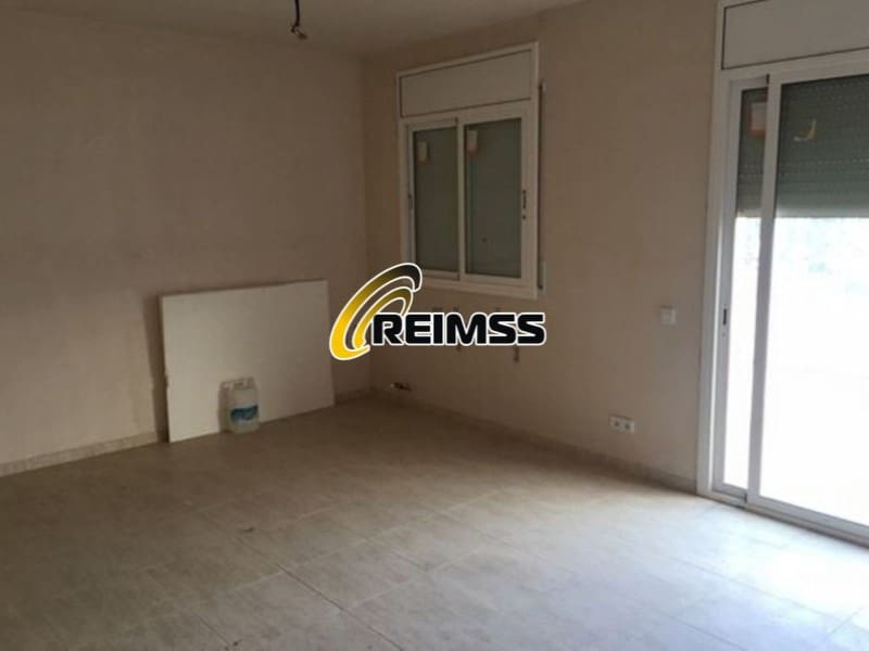 3 soveværelse Villa til salg i Macanet de la Selva - € 189.000 (Ref: 5806792)