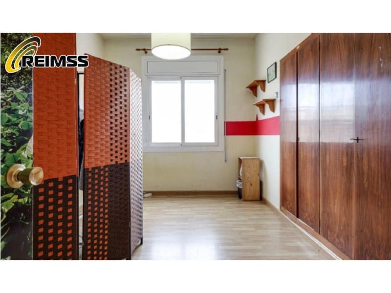 6 soverom Villa til salgs i Pineda de Mar med garasje - € 668 000 (Ref: 6382320)