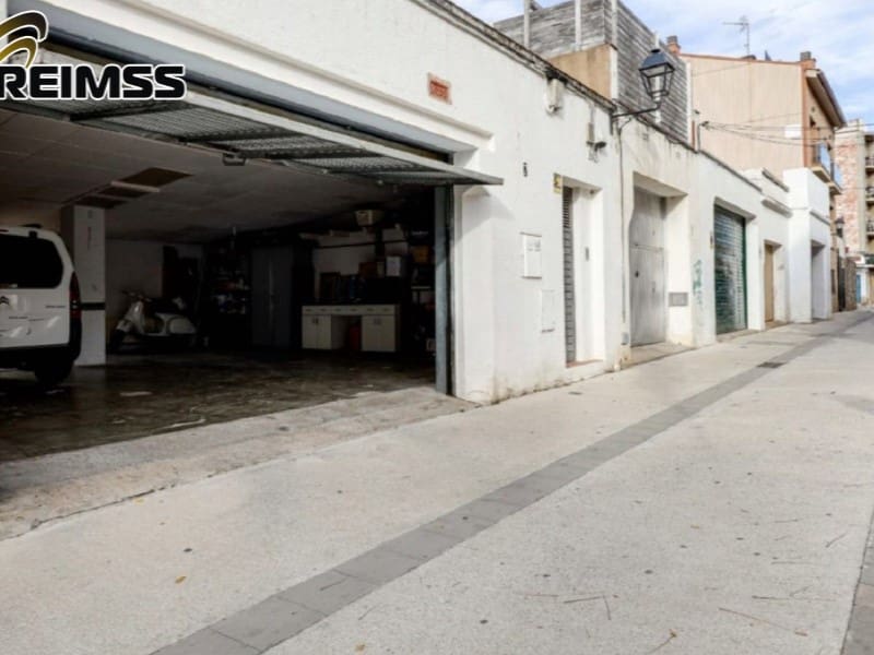 6 soverom Villa til salgs i Pineda de Mar med garasje - € 668 000 (Ref: 6382320)