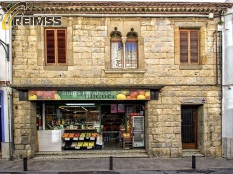 6 soverom Villa til salgs i Pineda de Mar med garasje - € 668 000 (Ref: 6382320)