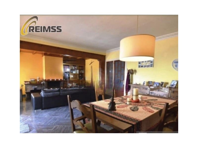 6 soverom Villa til salgs i Pineda de Mar med garasje - € 668 000 (Ref: 6382320)