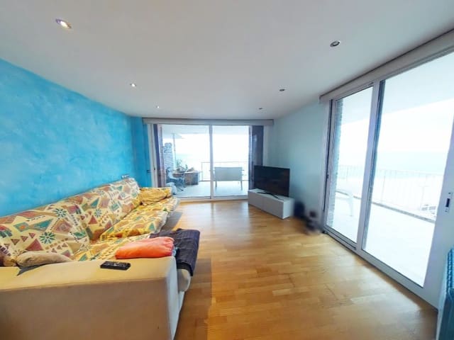 Piso de 4 habitaciones en Fenals, Lloret de Mar en venta con garaje - 900.000 € (Ref: 6423567)