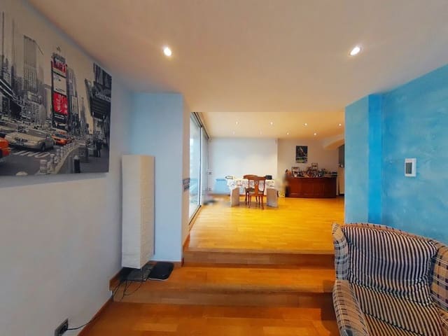 Piso de 4 habitaciones en Fenals, Lloret de Mar en venta con garaje - 900.000 € (Ref: 6423567)