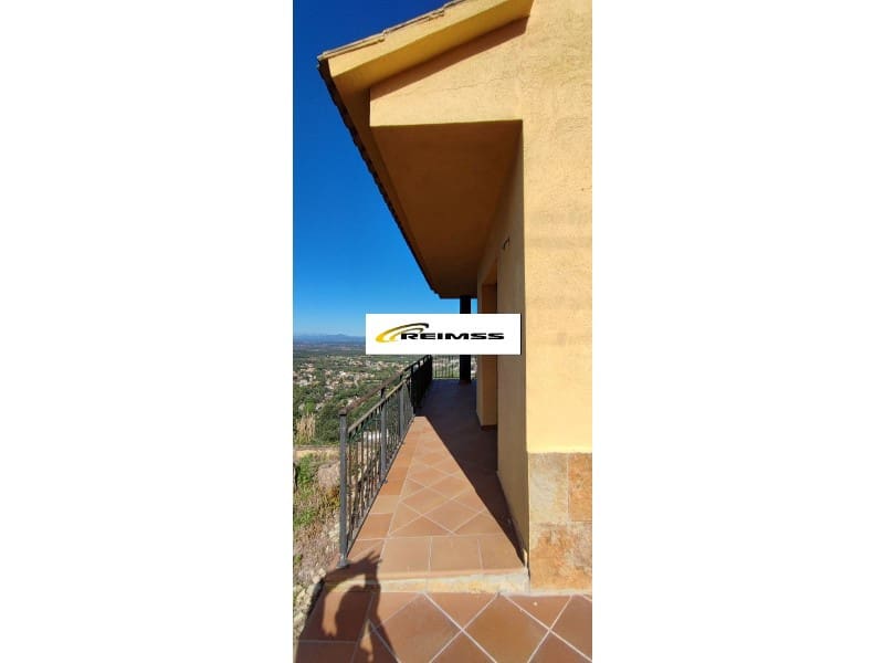 5 soveværelse Villa til salg i Macanet de la Selva med garage - € 199.500 (Ref: 6495306)