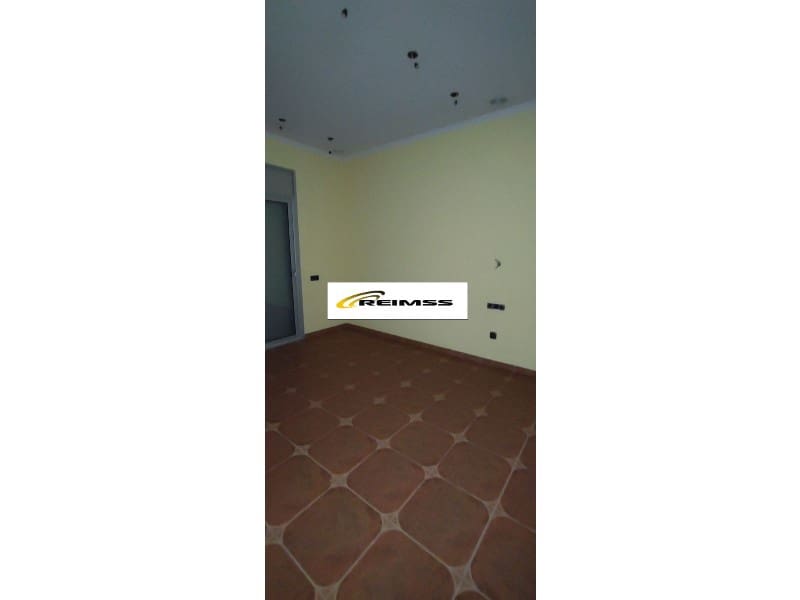 5 soveværelse Villa til salg i Macanet de la Selva med garage - € 199.500 (Ref: 6495306)