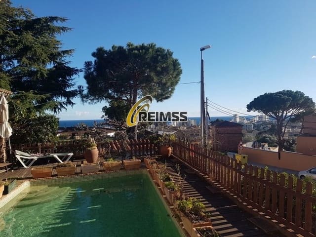 6 bedroom Villa for sale in Platja d'Aro, Castell-Platja d'Aro with pool garage - € 875,000 (Ref: 6595883)