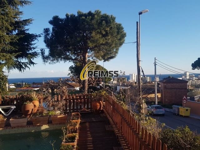 6 bedroom Villa for sale in Platja d'Aro, Castell-Platja d'Aro with pool garage - € 875,000 (Ref: 6595883)