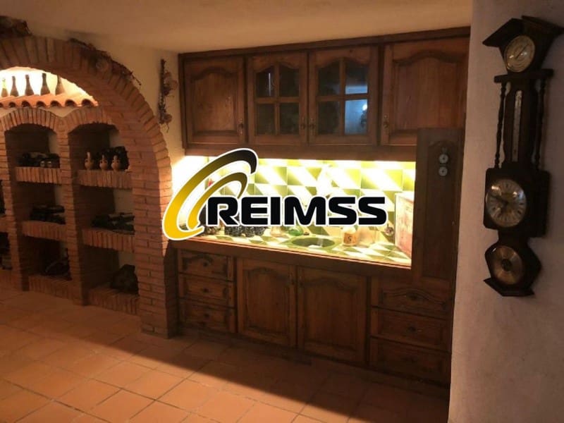 5 soveværelse Villa til salg i Caldes de Malavella med swimmingpool garage - € 629.000 (Ref: 6595889)