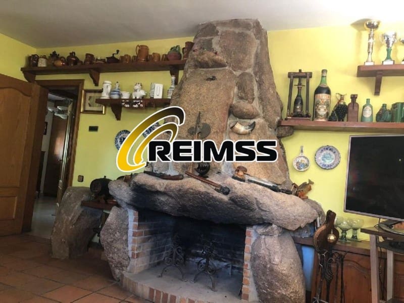 5 soveværelse Villa til salg i Caldes de Malavella med swimmingpool garage - € 629.000 (Ref: 6595889)